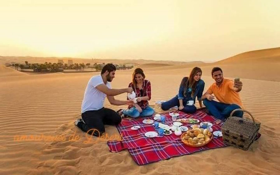 Sahara night under the stars